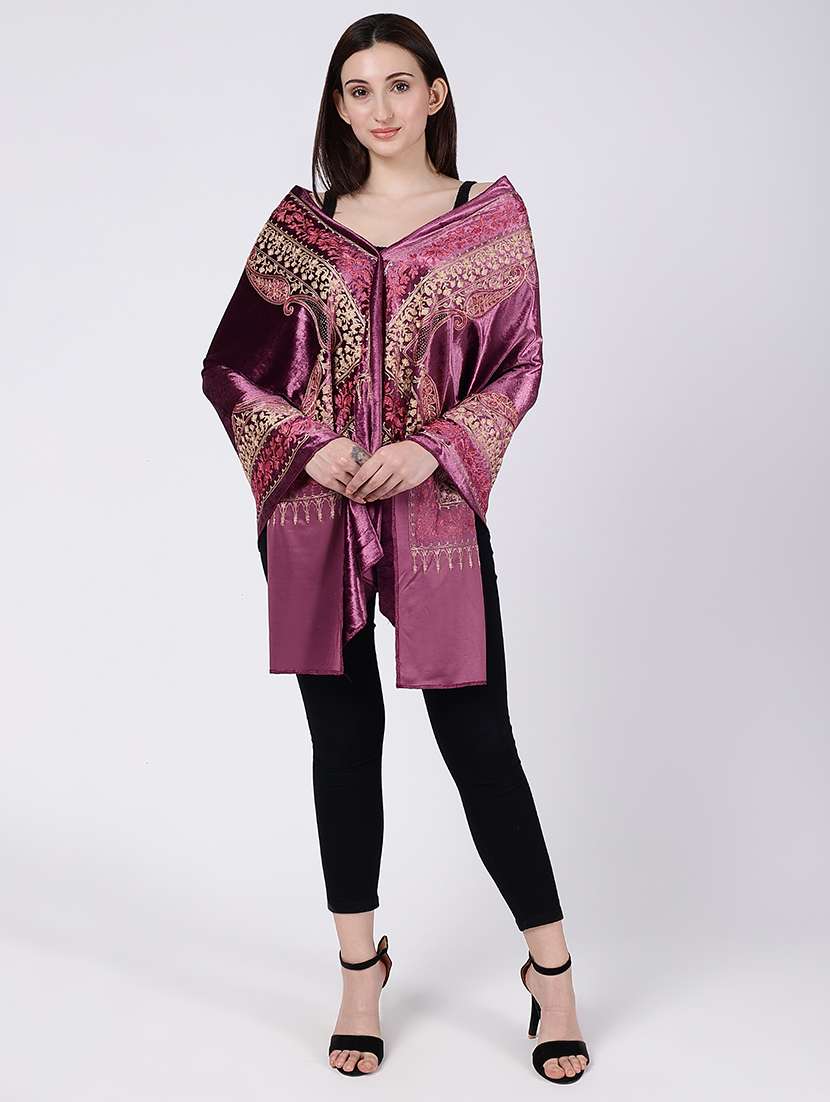women embroidered velvet shawl - 21673276 -  Standard Image - 4