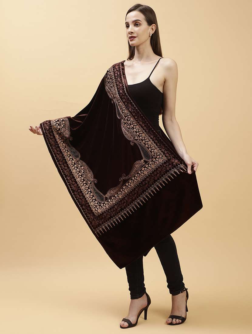 women embroidered velvet shawl - 21673279 -  Standard Image - 1