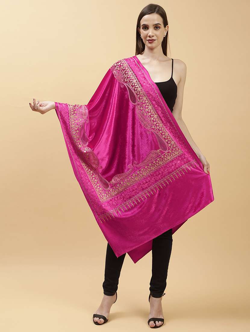 women embroidered velvet shawl