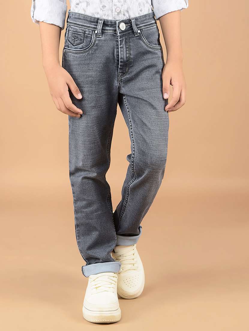 boys solid mid rise jeans
