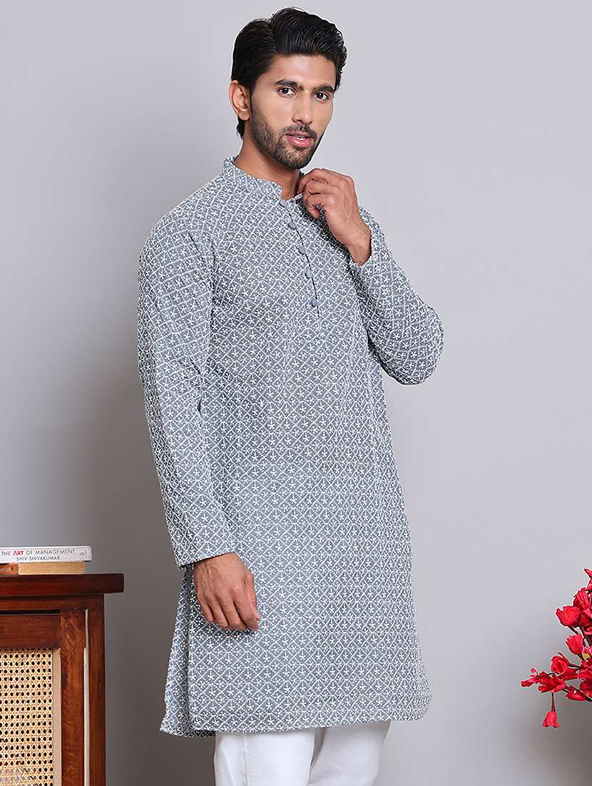 men embroidered mandarin neck long kurta