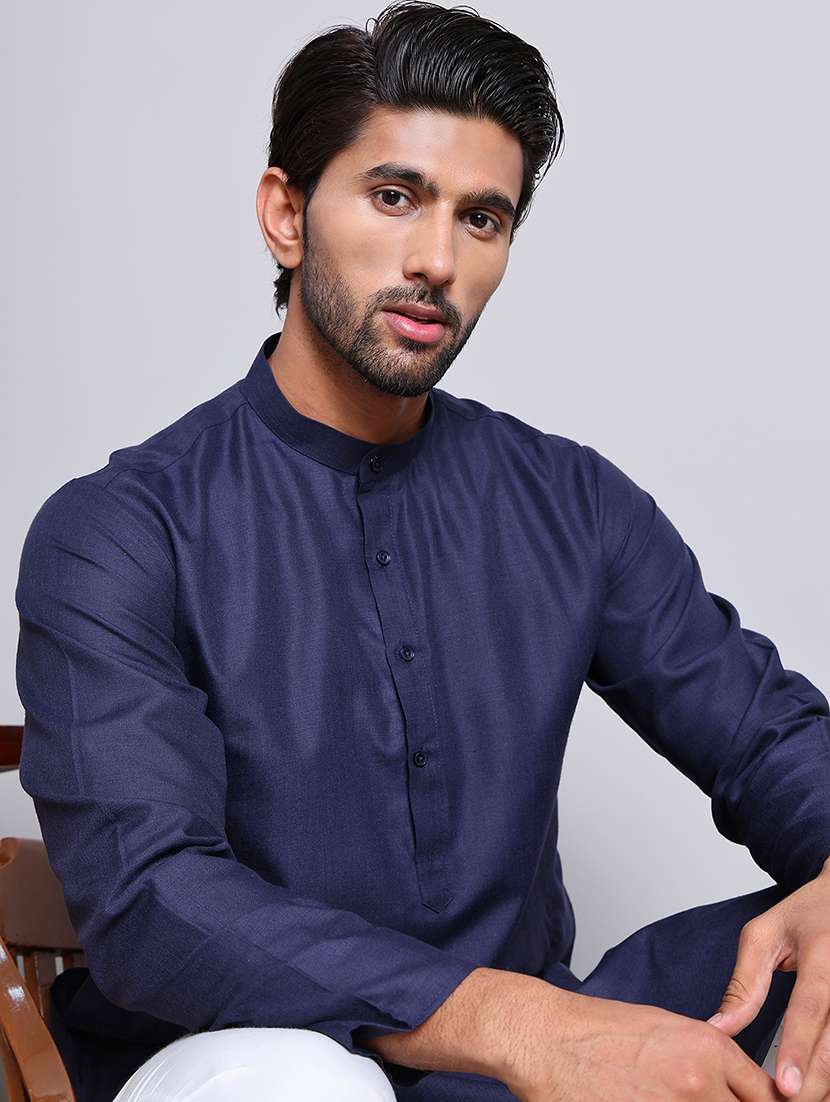 men solid mandarin neck long kurta - 21675164 - Standard Image - 4