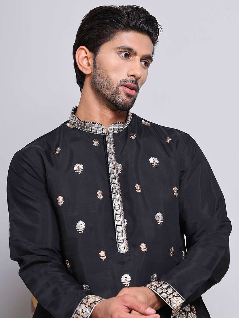 men embroidered mandarin neck long kurta - 21675173 -  Standard Image - 4