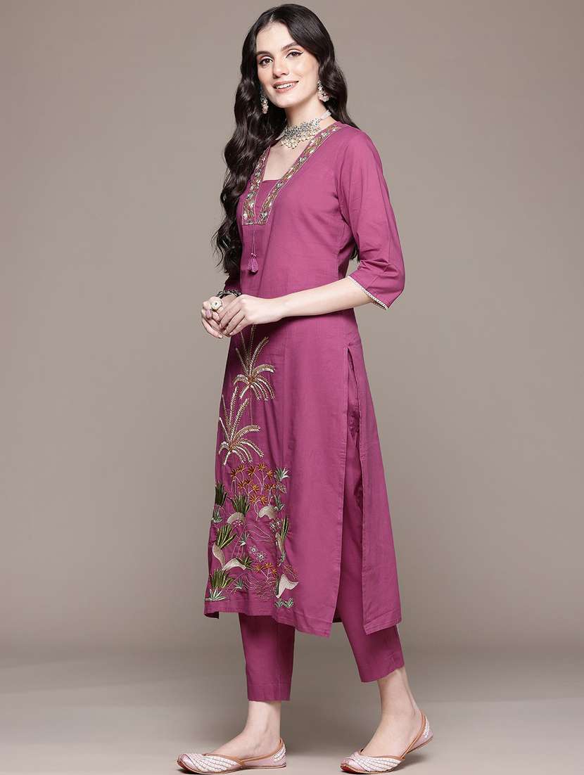 women three quarter sleeve kurta pant with dupatta set - 21675290 -  Standard Image - 1
