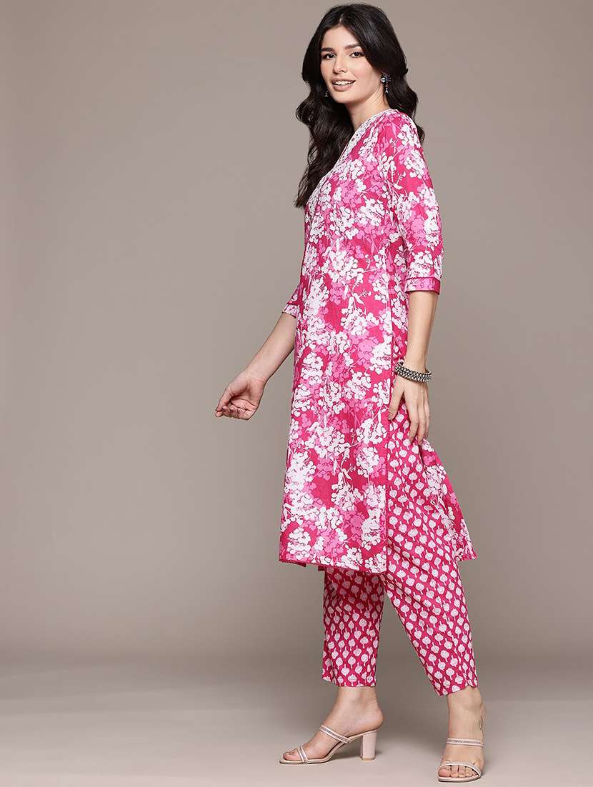 women three quarter sleeve kurta pant with dupatta set - 21675326 -  Standard Image - 1