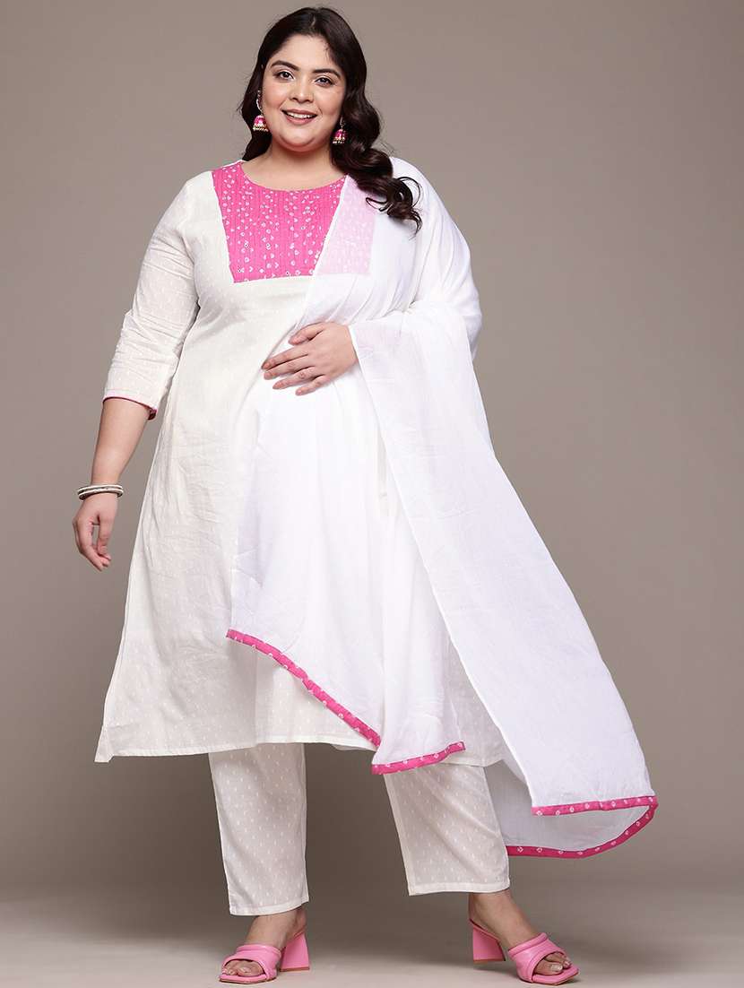 women plus size three quarter sleeve kurta pant with dupatta set - 21675348 -  Standard Image - 4
