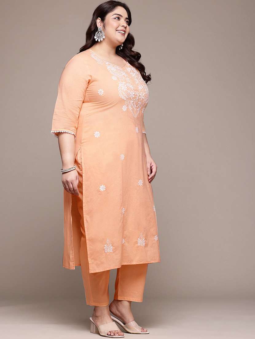 women plus size three quarter sleeve kurta pant with dupatta set - 21675352 -  Standard Image - 1