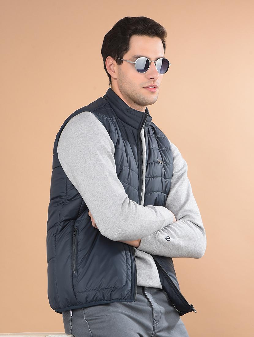 men solid sleeveless puffer jacket - 21675697 - Standard Image - 4