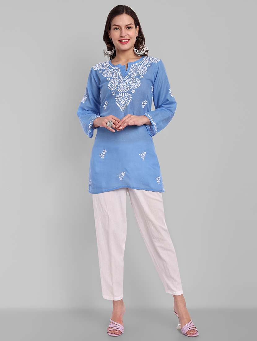 women chikankari long sleeve straight kurti - 21676585 - Standard Image - 4