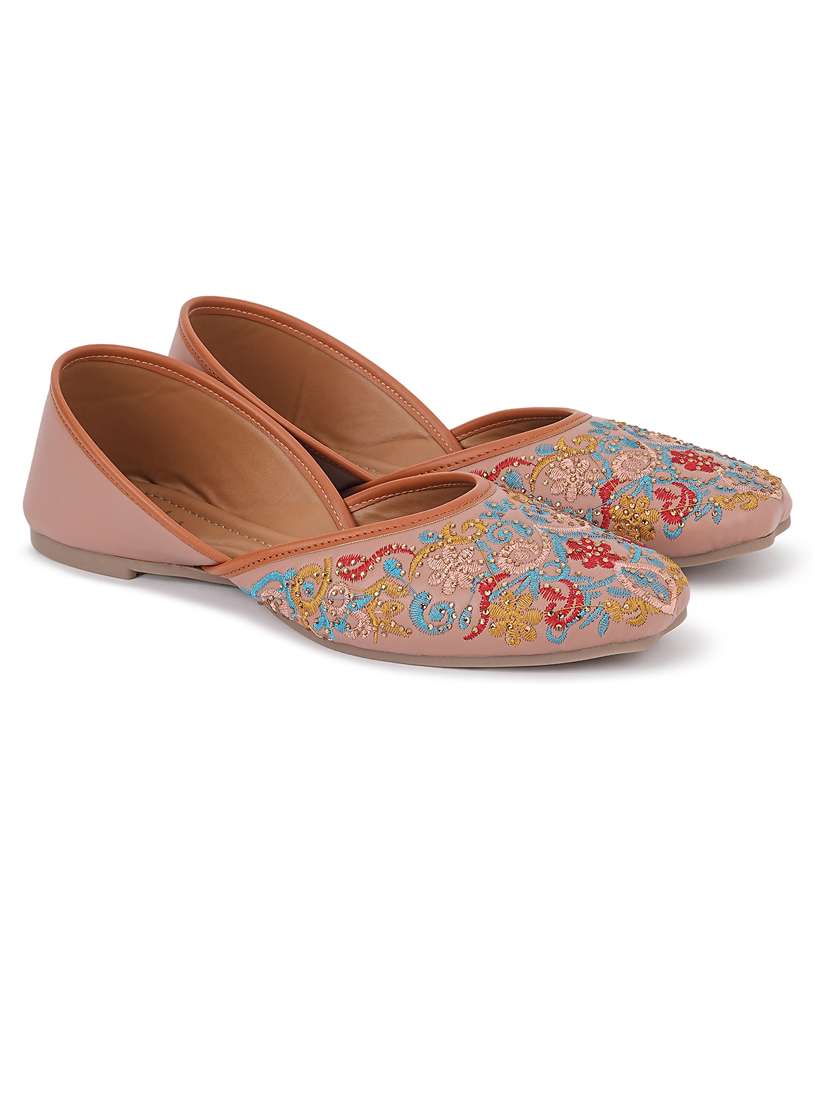 women embellished slip on jutis  - 21676665 -  Standard Image - 1