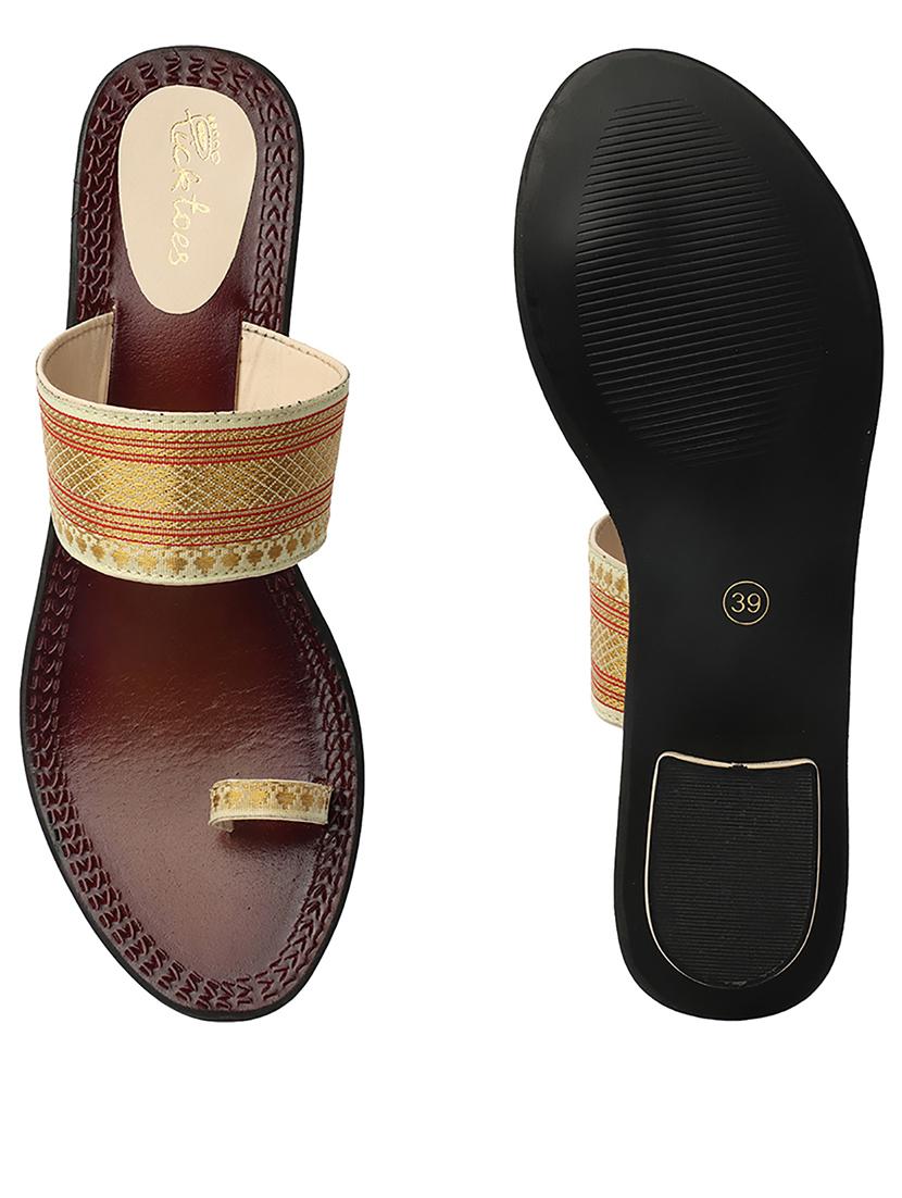 women zari work one toe sandal - 21676691 - Standard Image - 1