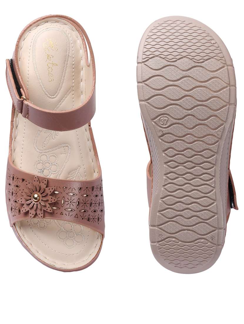 women cut work ankle strap sandal - 21676698 - Standard Image - 4