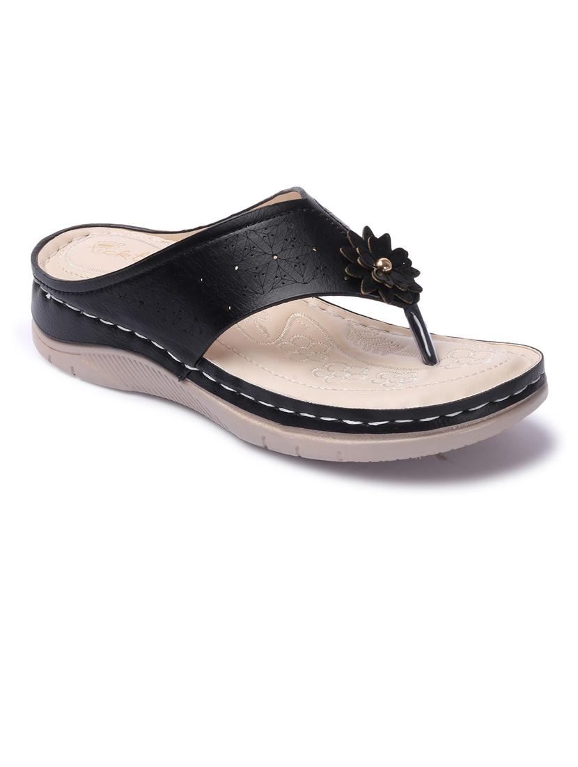 women cut work toe separator sandal - 21676709 - Zoom Image - 0