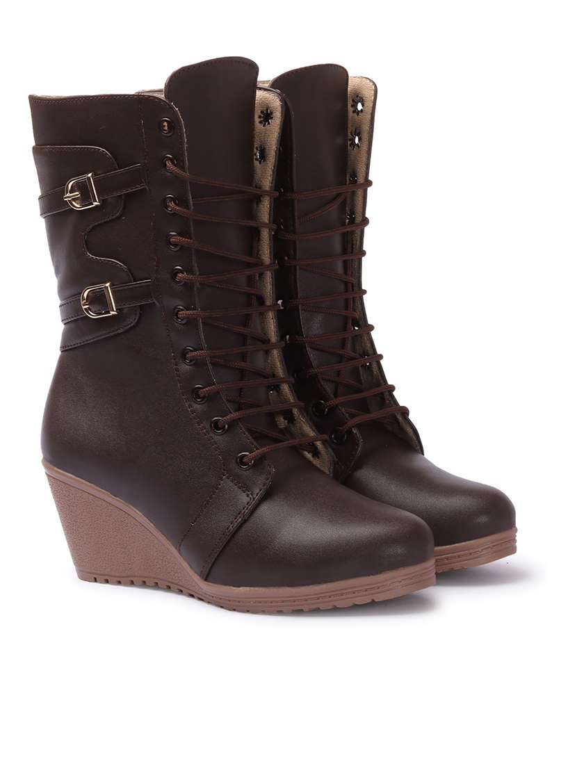 women brown lace-up boot