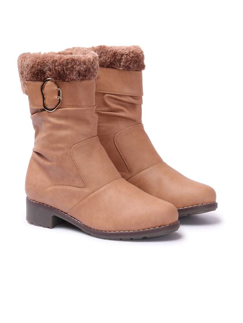 women fur detailed ankle boots