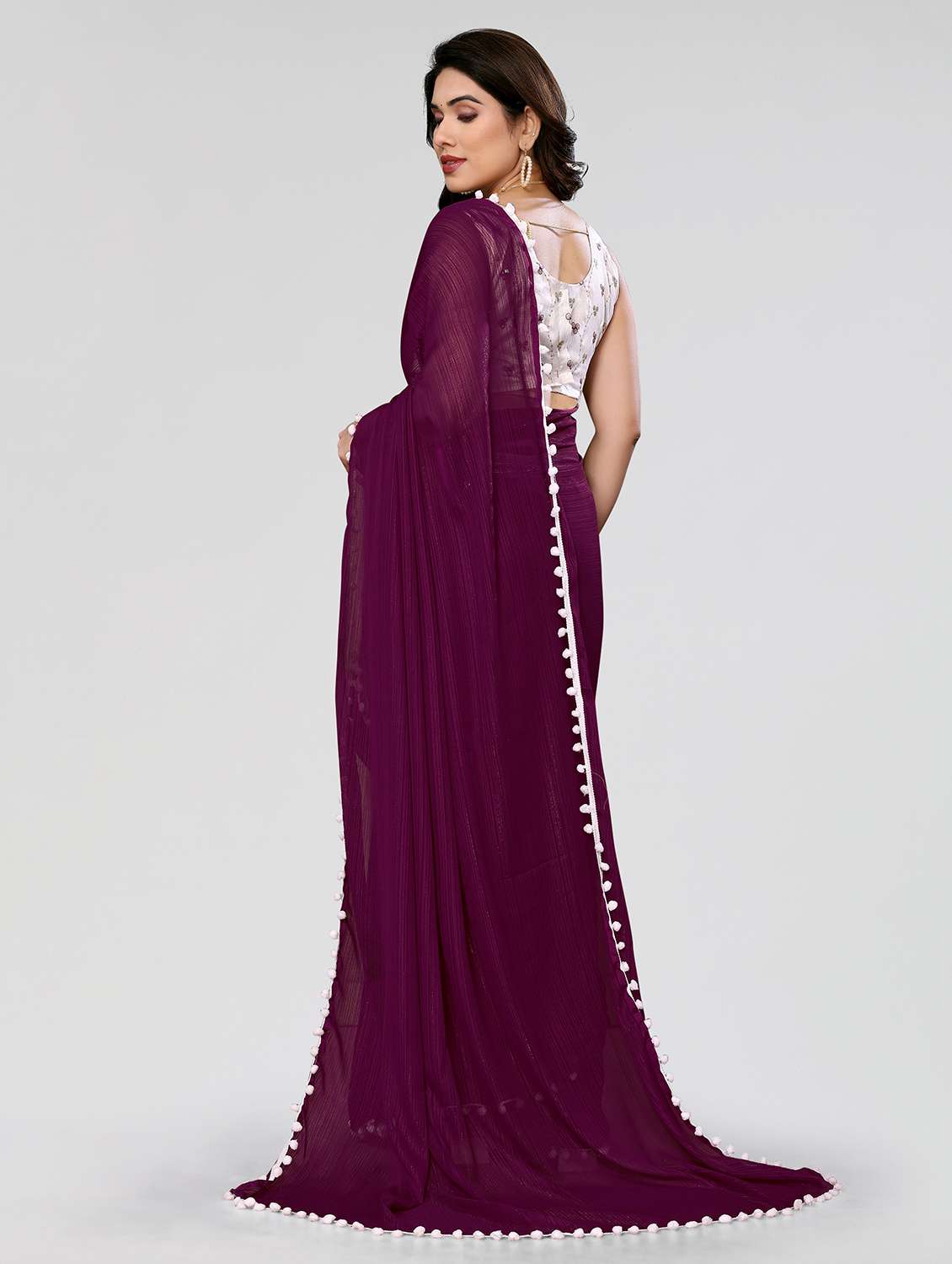 women solid plain saree with blouse - 21677794 -  Standard Image - 1