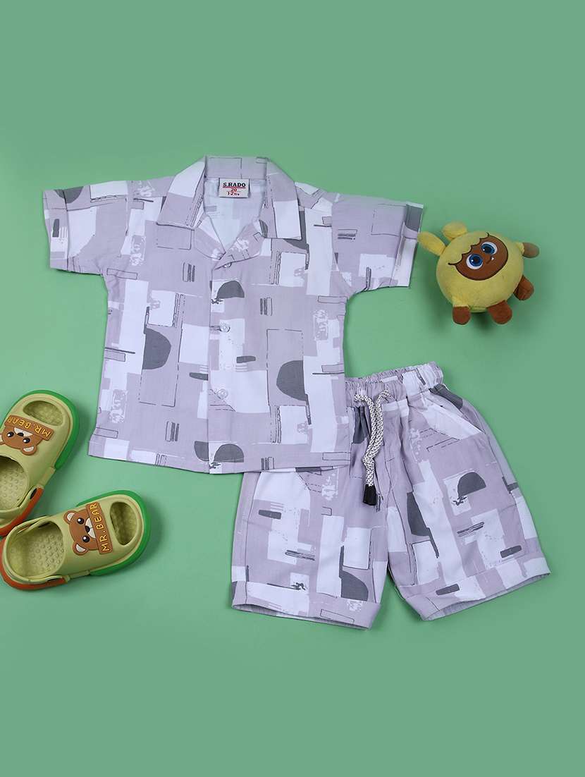 boys printed shirt & shorts set