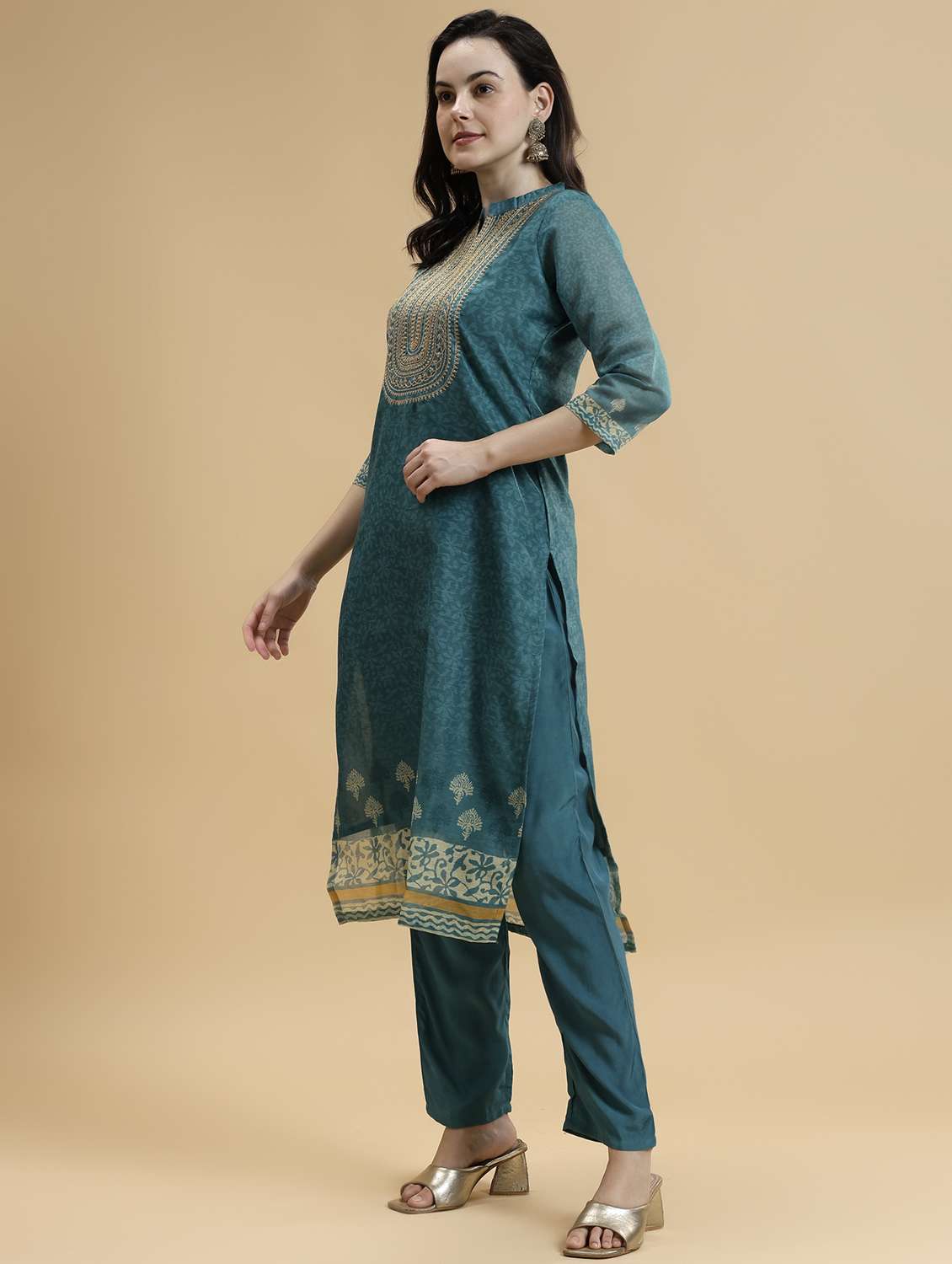 women three quarter sleeve kurta pant with dupatta set - 21678162 - Standard Image - 1