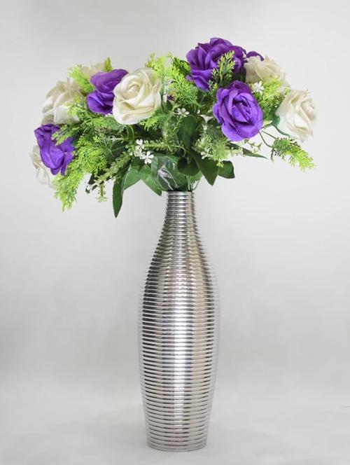 aluminium vase flower pot for corners - 21678547 - Standard Image - 0
