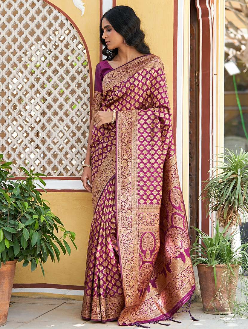 women self design banarasi saree with blouse - 21678688 -  Standard Image - 1