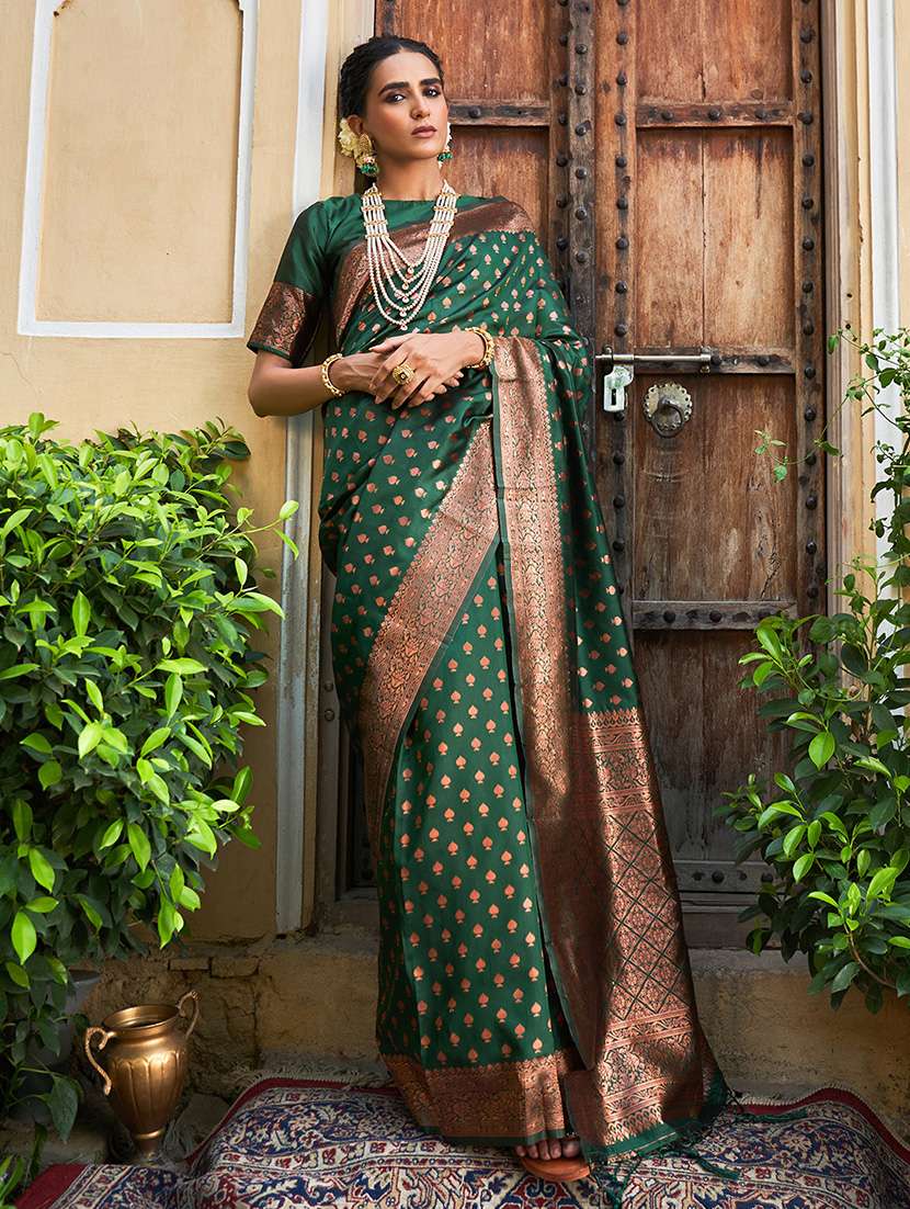 women self design banarasi saree with blouse - 21678691 -  Standard Image - 1