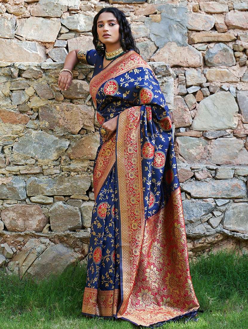 women self design banarasi saree with blouse - 21678734 - Standard Image - 1