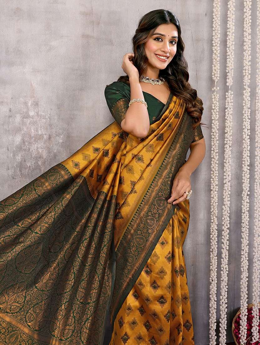 women self design kanjivaram saree with blouse - 21678765 -  Standard Image - 4