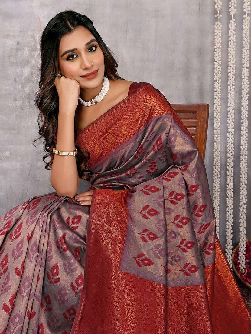women self design kanjivaram saree with blouse - 21678766 -  Standard Image - 4