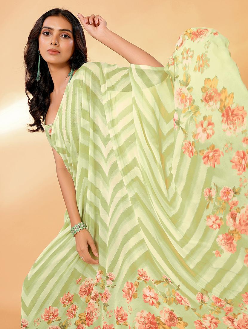 women green floral printed saree with blouse - 21678830 - Standard Image - 4