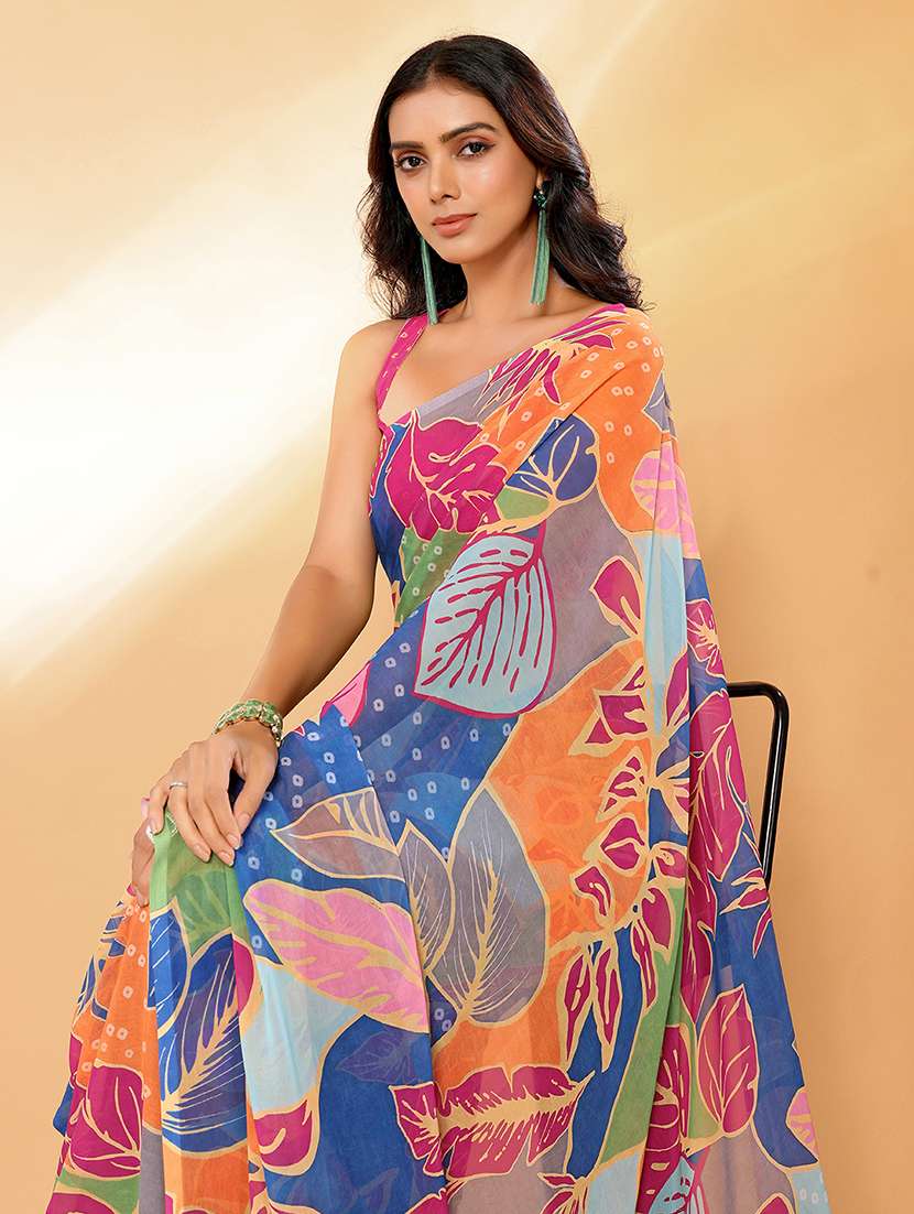 women printed saree with blouse - 21678846 -  Standard Image - 4