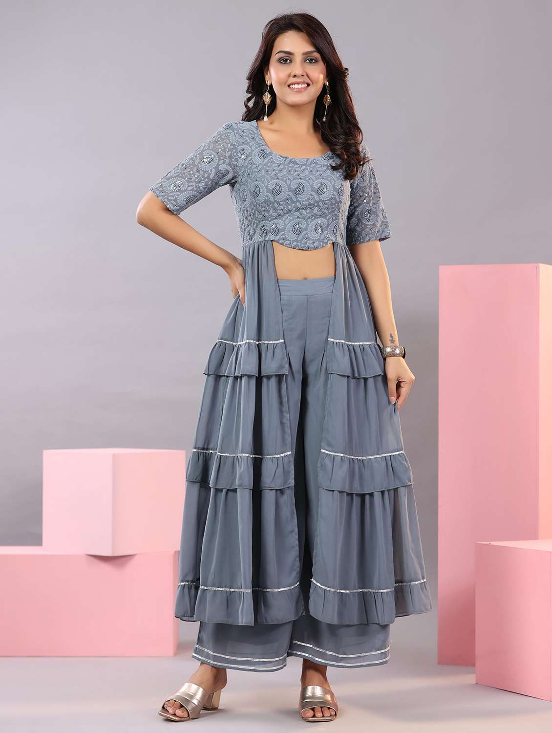 women grey embroidered round neck fusion set