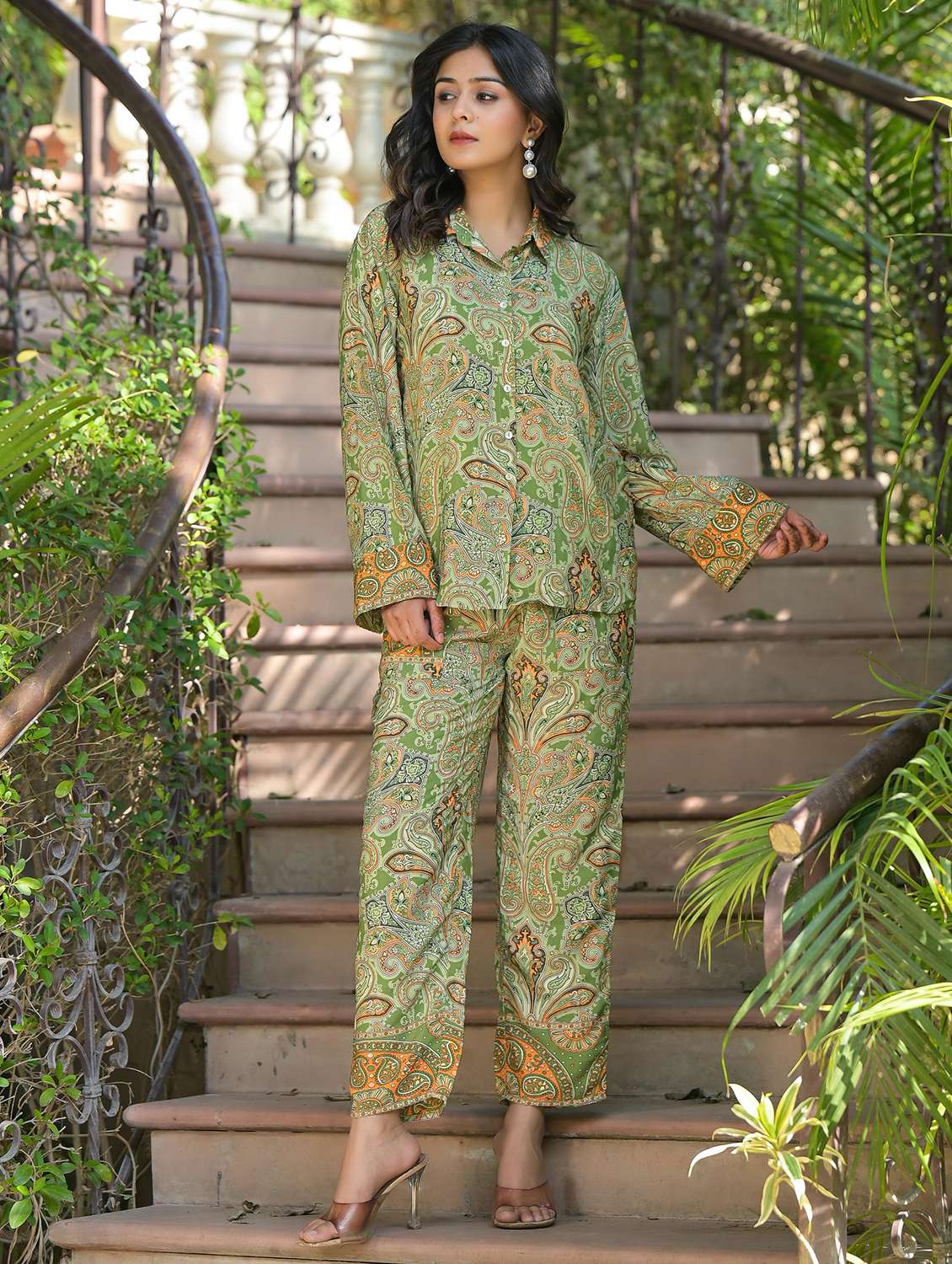 women green paisley print co-ord sets
