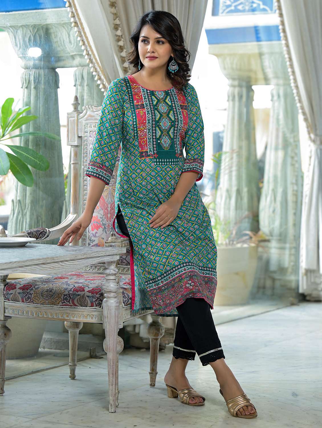 women printed round neck straight kurta - 21679203 -  Standard Image - 4