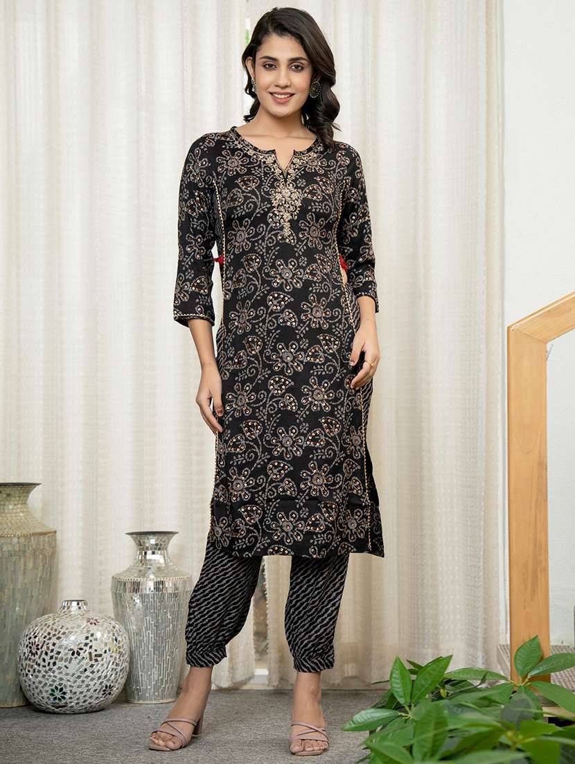 women black floral notch neck kurta salwar set