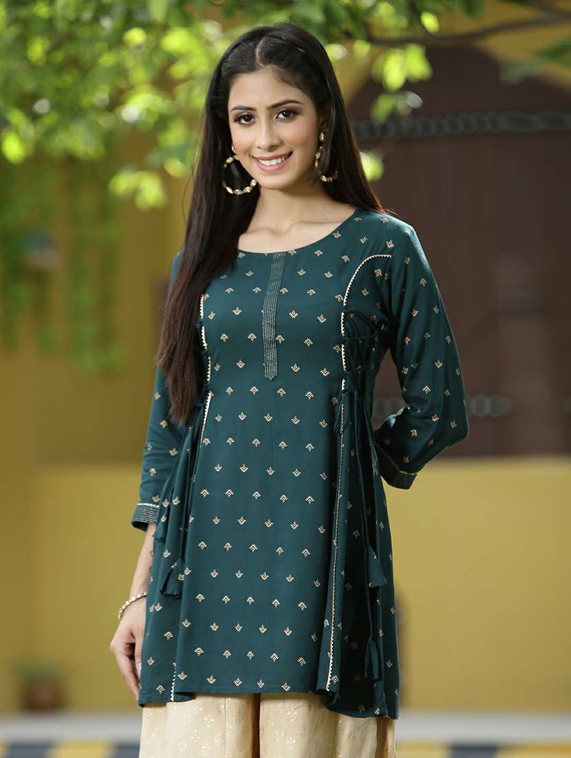 women printed round neck straight kurti - 21679301 - Standard Image - 4