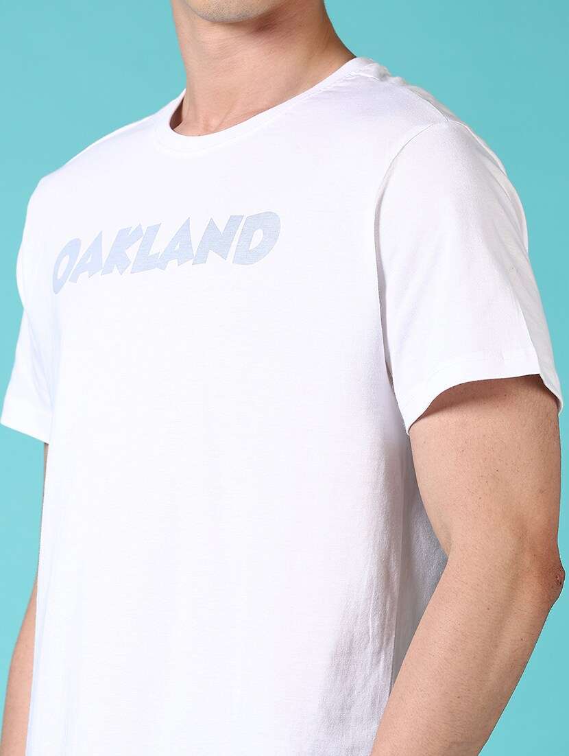 men back print short sleeve t-shirt - 21679788 - Standard Image - 4