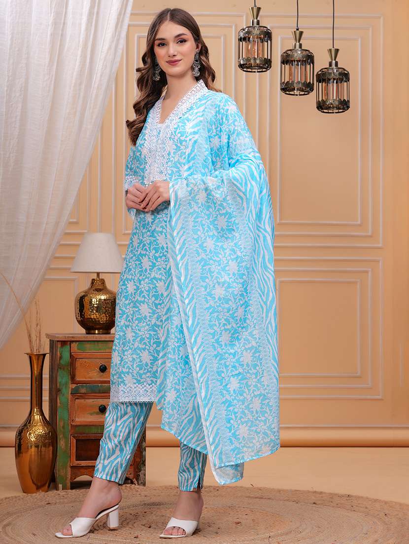 women three quarter sleeve suit set - 21680370 -  Standard Image - 1