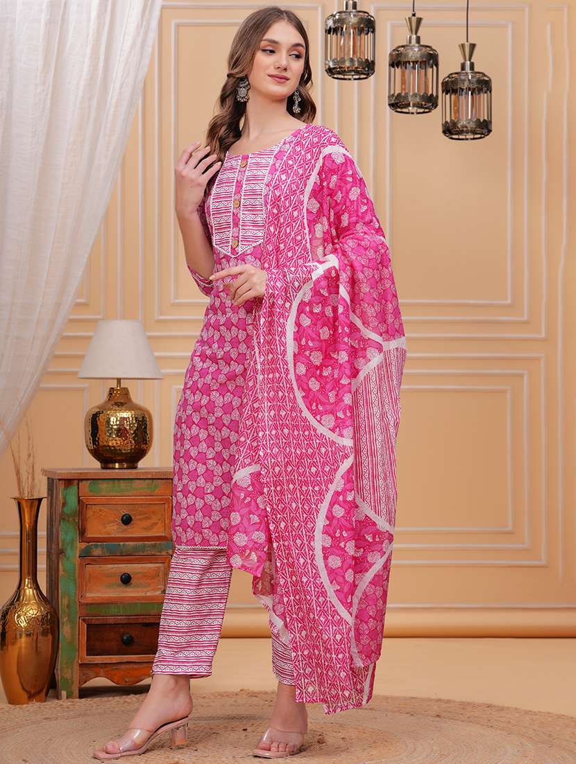 women printed kurta pant set with dupatta - 21680436 - Standard Image - 1