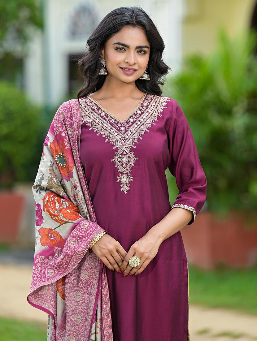 women embroidered kurta pant set with duaptta - 21680474 - Standard Image - 4