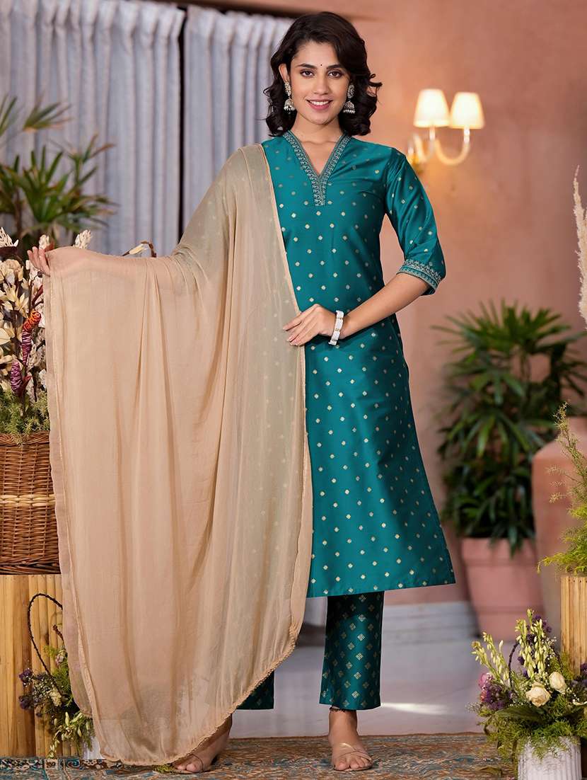 women self design kurta pant set with dupatta