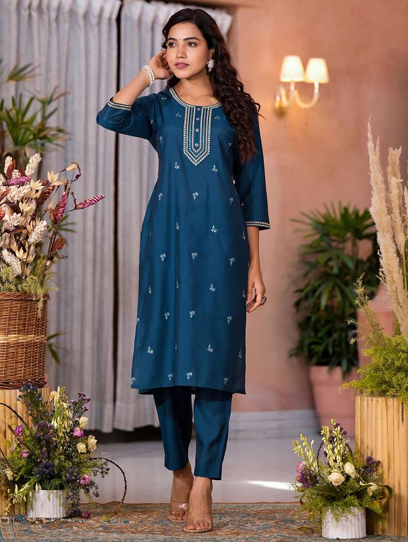women embroidered kurta pant set with duaptta - 21680513 -  Standard Image - 1