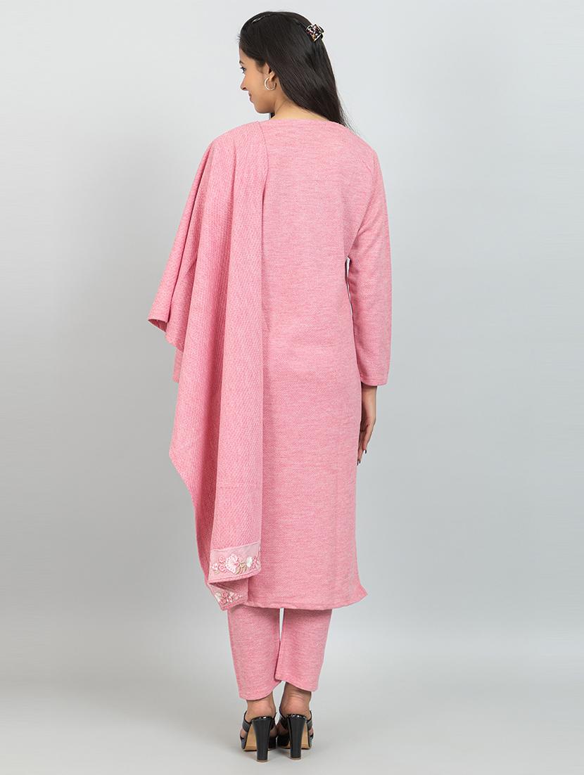 women self design long sleeve woollen suit set - 21680910 - Standard Image - 4
