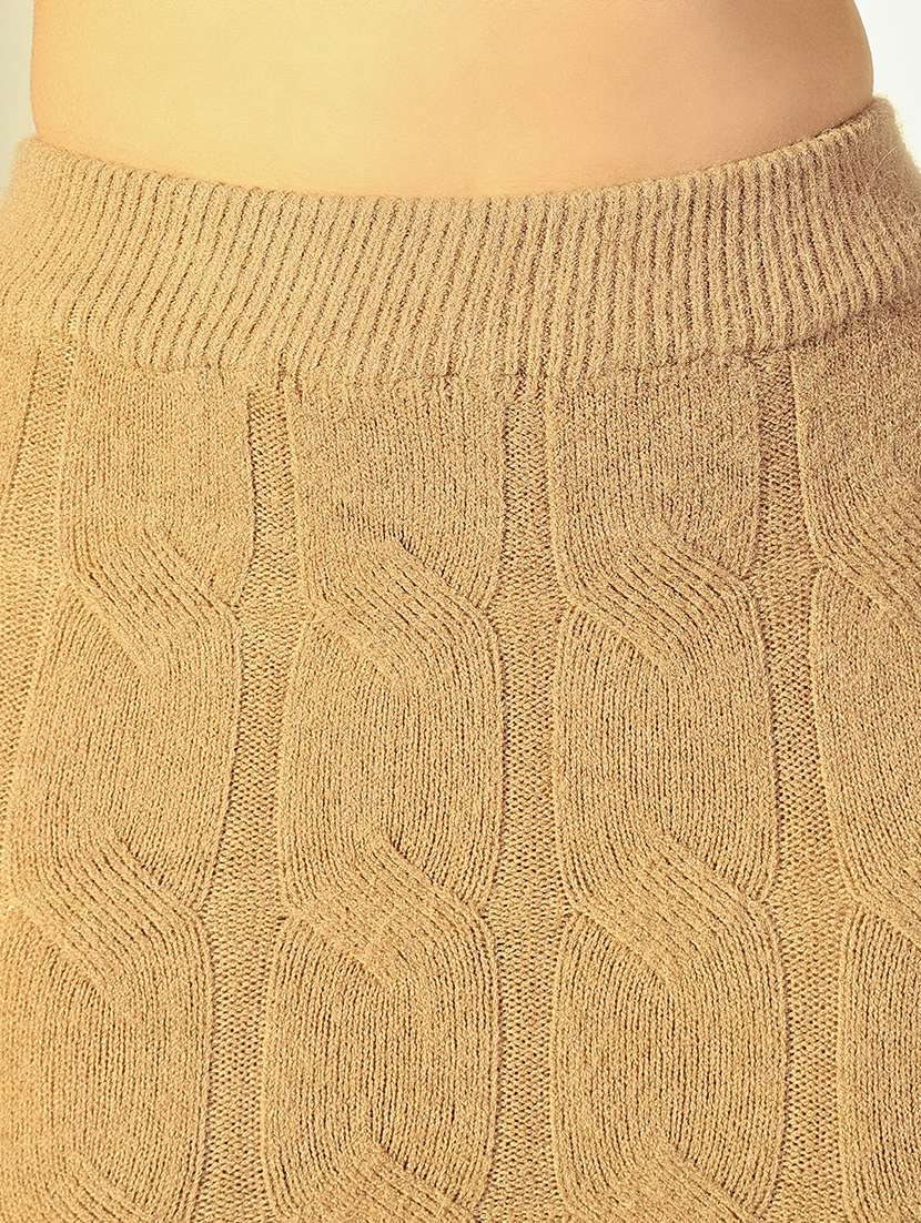 women solid top and skirt co-ord set - 21682001 -  Standard Image - 6