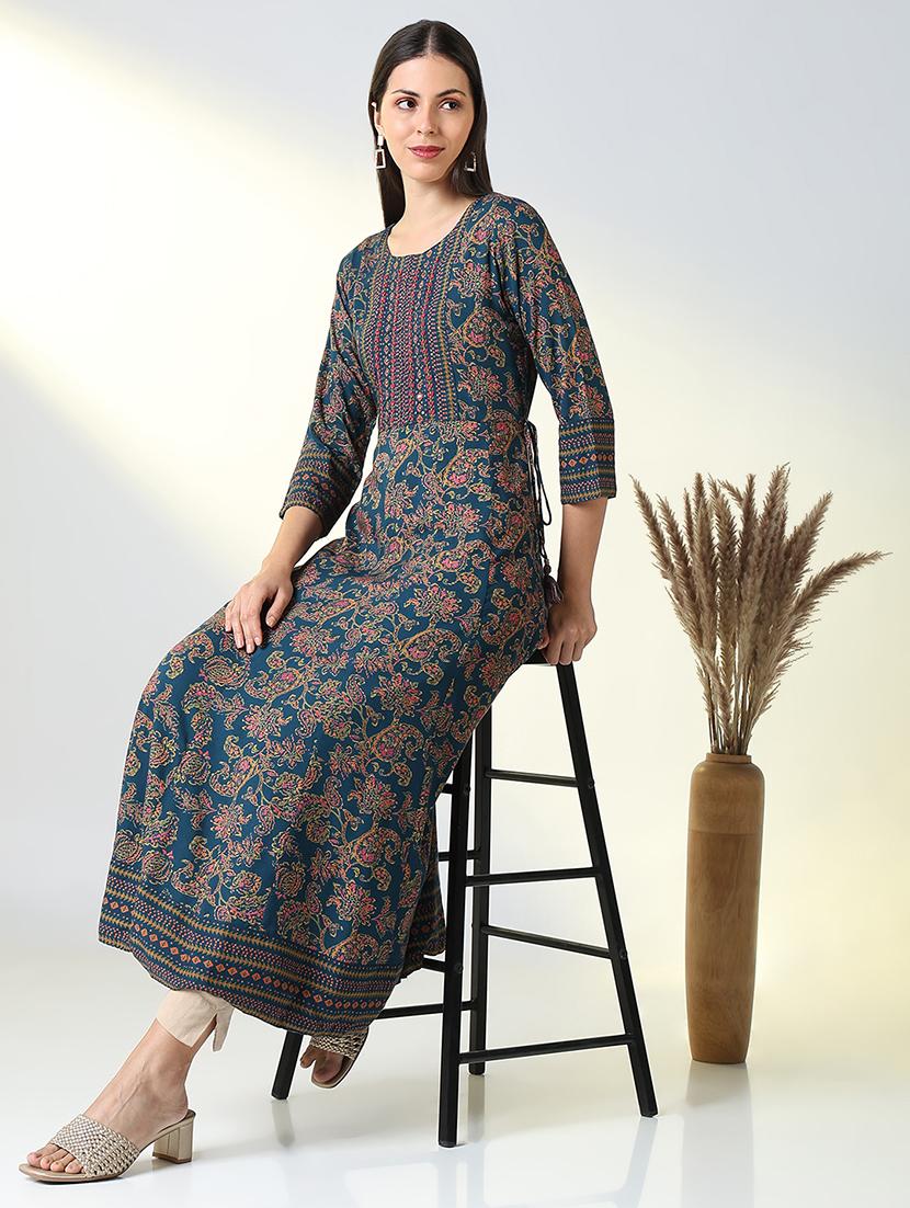 women teal paisley printed round neck - 21682141 - Standard Image - 4