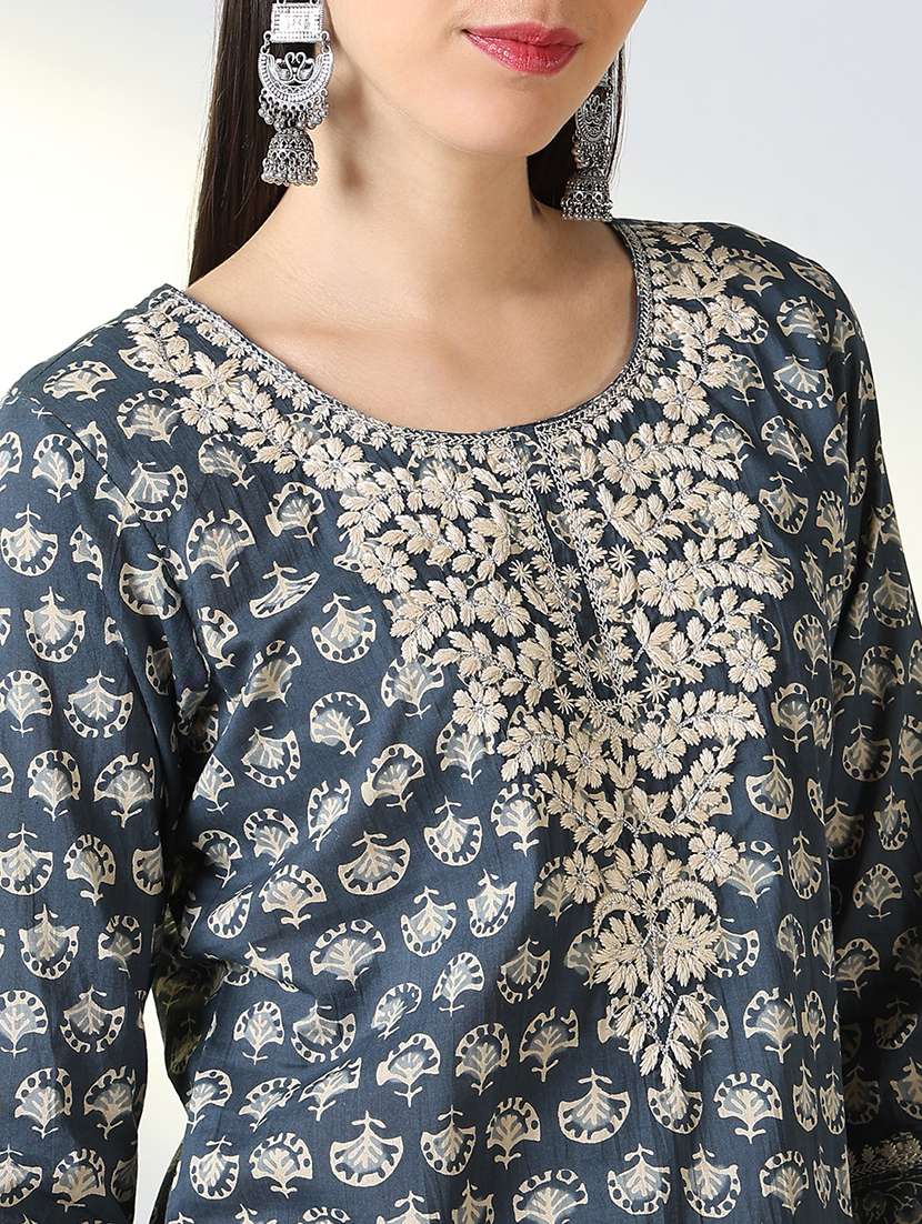 women printed kurta pant set with dupatta - 21682193 -  Standard Image - 4