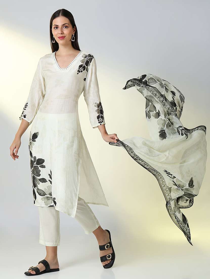 women floral printed kurta pant set with dupatta - 21682197 -  Standard Image - 1