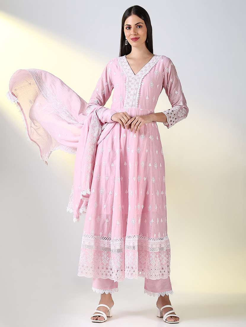 women embroidered kurta pant set with dupatta - 21682203 -  Standard Image - 1