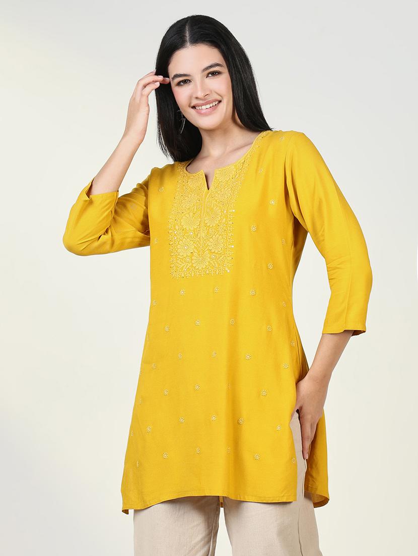 women embroidered notch neck straight kurti - 21682206 - Standard Image - 1