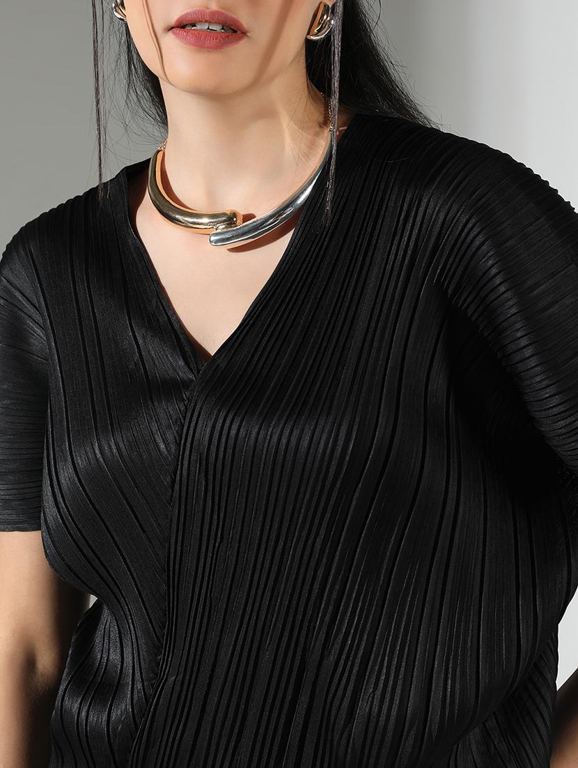 women black solid short sleeve top - 21682317 - Standard Image - 6