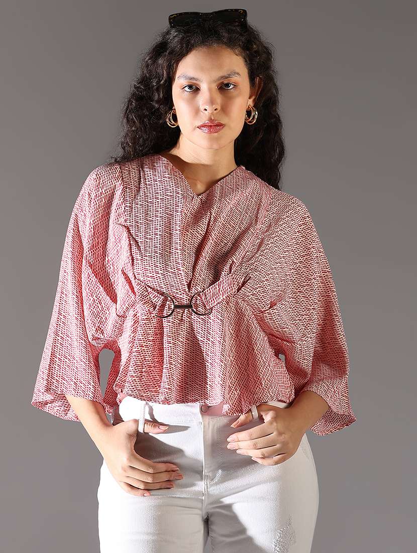 women red printed v neck top - 21682324 - Zoom Image - 0